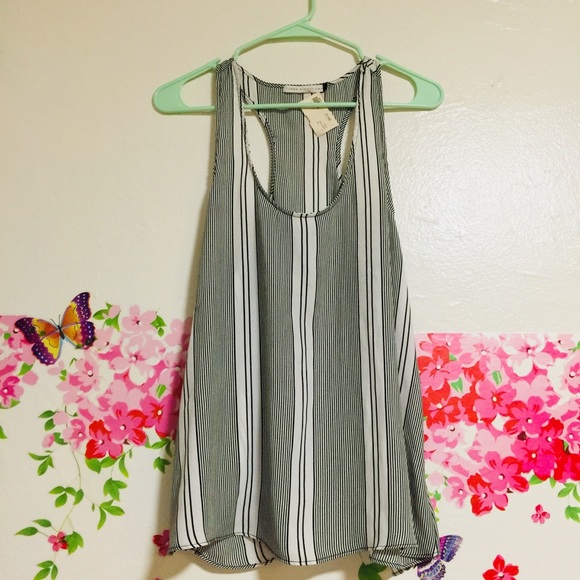 Three Eighty Two Tops - 💙Three Eighty Two Striped Tank Top BRAND NEW SZ S
